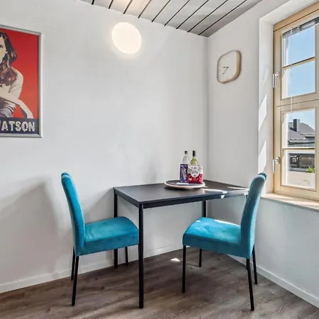Apartment Stunning In *