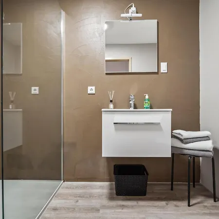 Stunning In Apartment